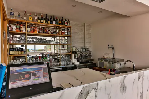 Hotel Lusso Mare by Aycon in Bečići — foto 27
