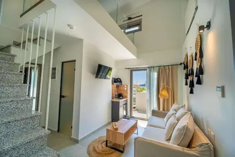 Niso Skiathos in Σκιάθος — foto 8