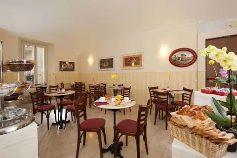 Hotel Des Artistes in Rome — foto 12