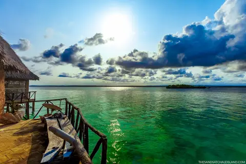 Chale Island Resort in Kasemeni ward — foto 18