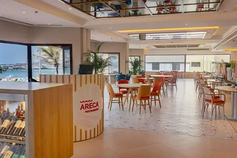 Hotel Cristina by Tigotan Las Palmas in Las Palmas de Gran Canaria — foto 22