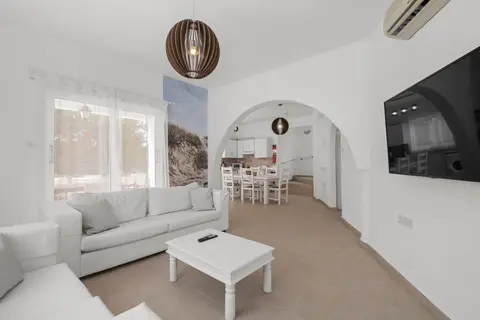 Thalassines Beach Villas in Sotira — foto 22