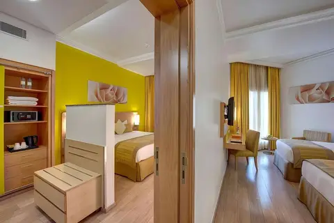 Al Khoory Executive Hotel Al Bada in Dubai — foto 25