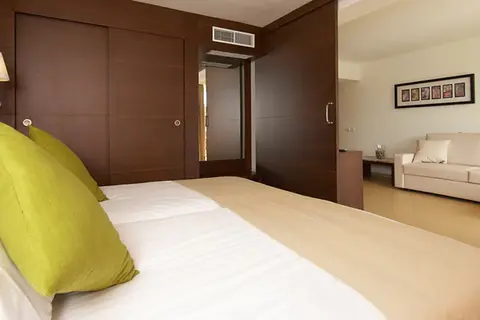 Hotel Las Gaviotas Suites Hotel in Muro — foto 6