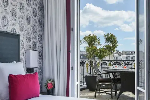 Maison Astor Paris, Curio Collection by Hilton in Parijs — foto 2