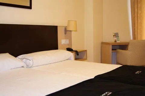 Hotel Room in Pontevedra — foto 3