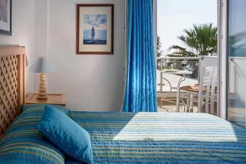 Alesahne Beach Hotel in Thira Municipal Unit — foto 2