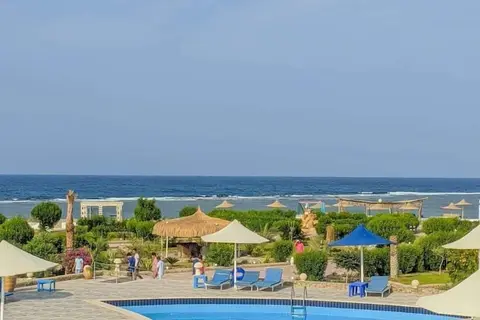 Dolphin Continental Hotel in القصير — foto 19