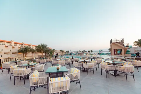 THE V Luxury Resort Sahl Hasheesh in The V Luxury Resort Sahl Hasheesh — foto 2