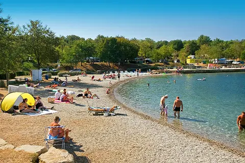 Lanterna Premium Camping Resort by Happy Camp in Tar Vabriga — foto 5