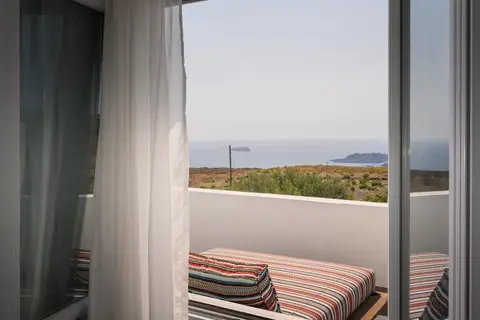 Impressive One Santorini in Pyrgos — foto 7