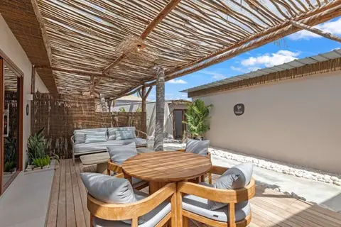 NÔA Curacao in Willemstad — foto 8