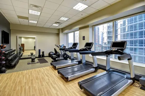 Embassy Suites Magnificent Mile RFKM foto 5