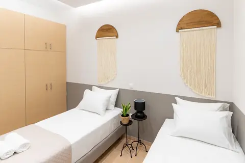 Syra Suites in Vari, foto 20