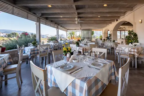 Oneiro Boutique Hotel in Τιγκάκι — foto 11