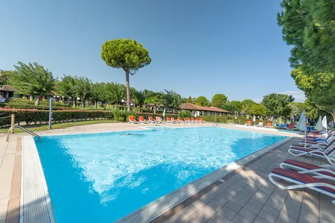 Front Lake Resort Le Corti Del Lago foto 3