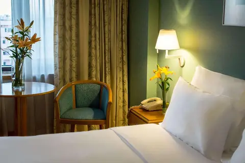 SANA Metropolitan Hotel in Almada — foto 13