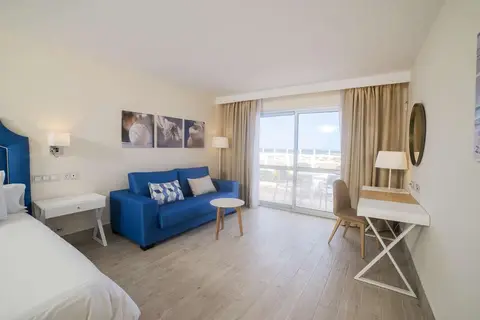 Hotel Boutique Tao Caleta Mar in Corralejo — foto 4