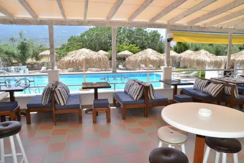 Blue Nest Hotel in Τιγκάκι — foto 19