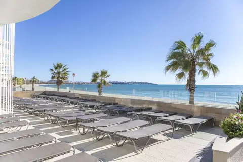 Augustus in Cambrils, foto 22