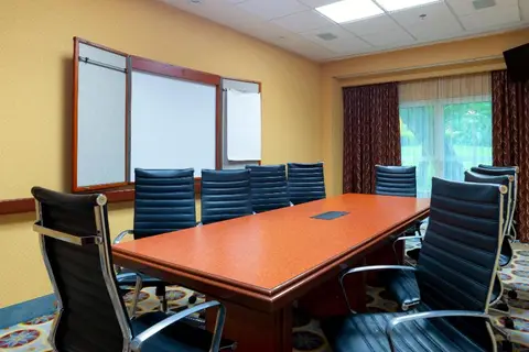 Holiday Inn Express & Suites Cuernavaca in Cuernavaca — foto 17