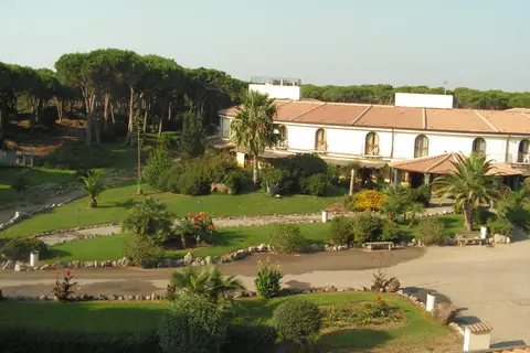 Horse Country Resort Congress & Spa in Arborea