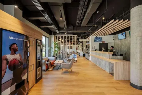 Ibis Budget Madrid Aeropuerto in Madrid — foto 8