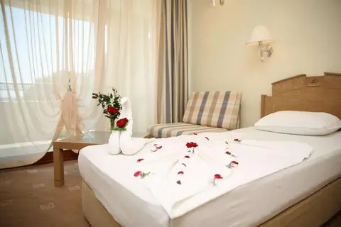 Hotel Belleville Holiday in Milanese — foto 23