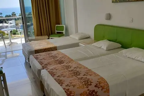 Corfu Hotel in Ayia Napa, foto 5