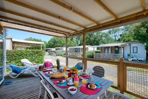 Flower Camping L Ile D Offard in Saumur — foto 18