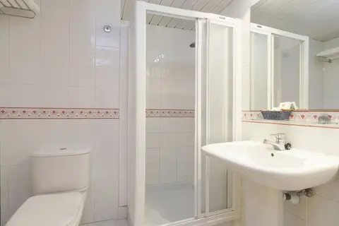 Duquesa Playa in Santa Eulària des Riu — foto 30