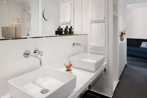 Hotel AMANO Grand Central in Berlijn — foto 16