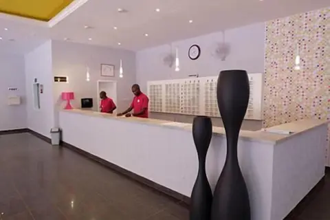 Palma Rima Hotel in Serrekunda — foto 27