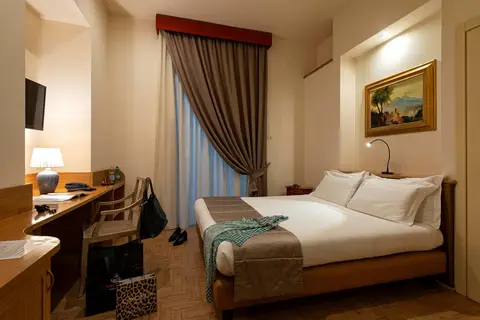 Grand Hotel Europa in Napels — foto 2