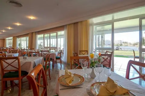Universal Aparthotel Elisa in Playa de Muro — foto 16
