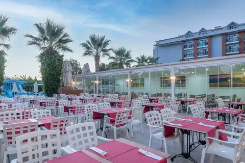Armas Beach Hotel in Kemer — foto 11