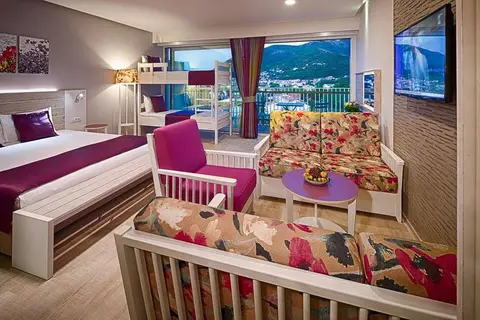 Carine Hotel Park in Bijela — foto 17