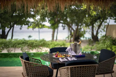Emerald Maldives Resort & Spa in Rah Gili Maldives — foto 19