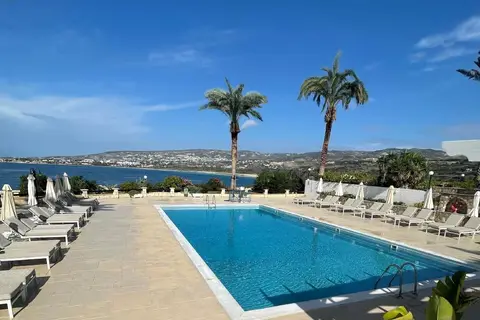Vrachia Beach Resort in Paphos — foto 14