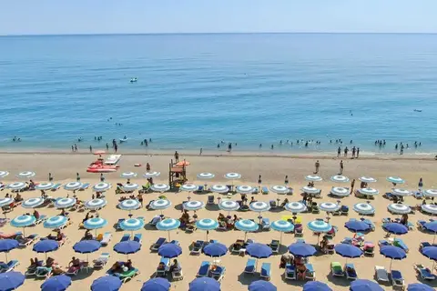 Club Esse Aquilia Beach Village Resort in Rome — foto 28