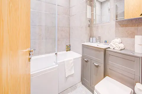 Hybrid Resi - Battersea in Londen — foto 4