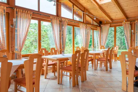 Familiehotel Bad Neunbrunnen in Maishofen — foto 8