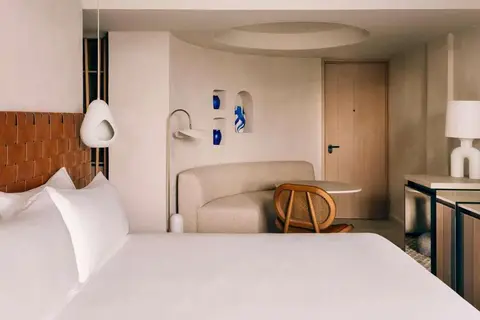 Mondrian Ibiza in Santa Eulària des Riu — foto 4