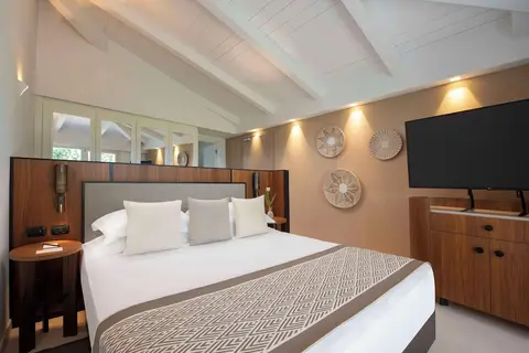 Baia di Chia Resort Sardinia, Curio Collection by Hilton in Domus De Maria — foto 27