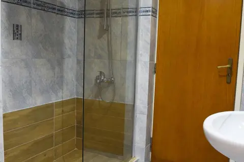 Esperides Beach Hotel Apartments in Κάτω Σταλός — foto 17