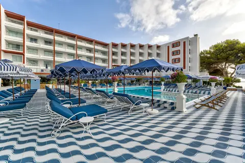 Mongibello in Santa Eulària des Riu — foto 12