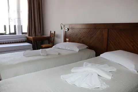 Hotel Kodra in Gjirokastra — foto 2