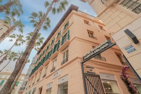 Hotel Catalonia Puerta del Mar in Málaga