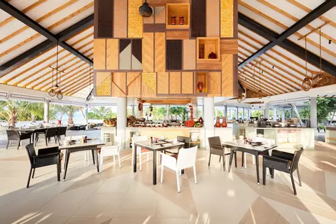 NH Collection Maldives Havodda Resort in Gaaf Dhaal Atoll Education Centre, foto 20