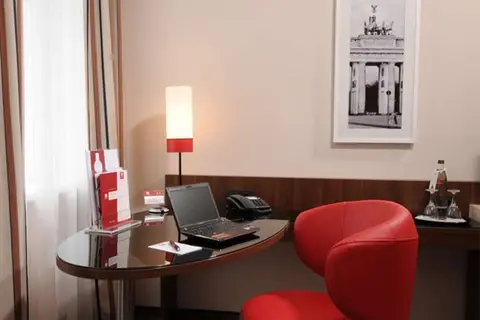Leonardo Royal Hotel Berlin Alexanderplatz in Berlijn — foto 23